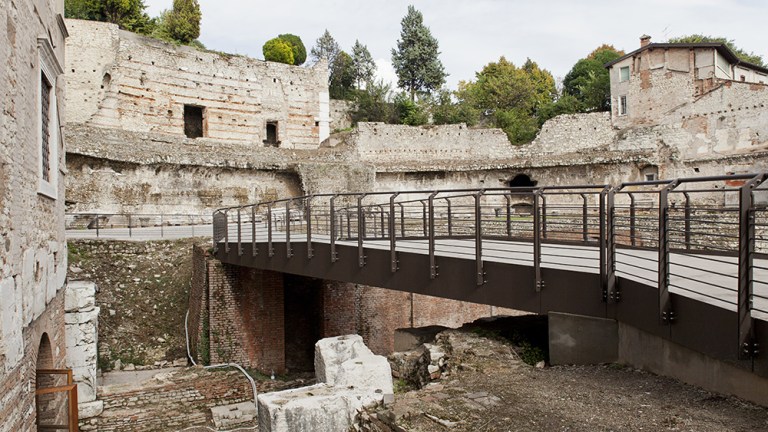 Nordzinc - Teatro romano Breescia (9)