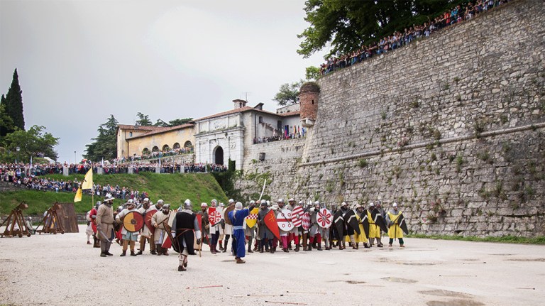 Rievocazione storica castello Confraternita del leone laura gatta (34)
